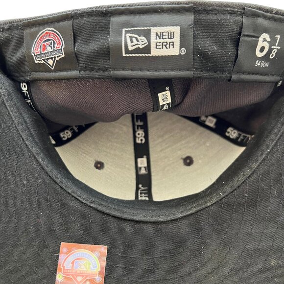 Fort Wayne TinCaps New Era 59FIFTY Black Red Fitted Hat 6 7/8 MiLB With Stickers - Picture 2 of 3